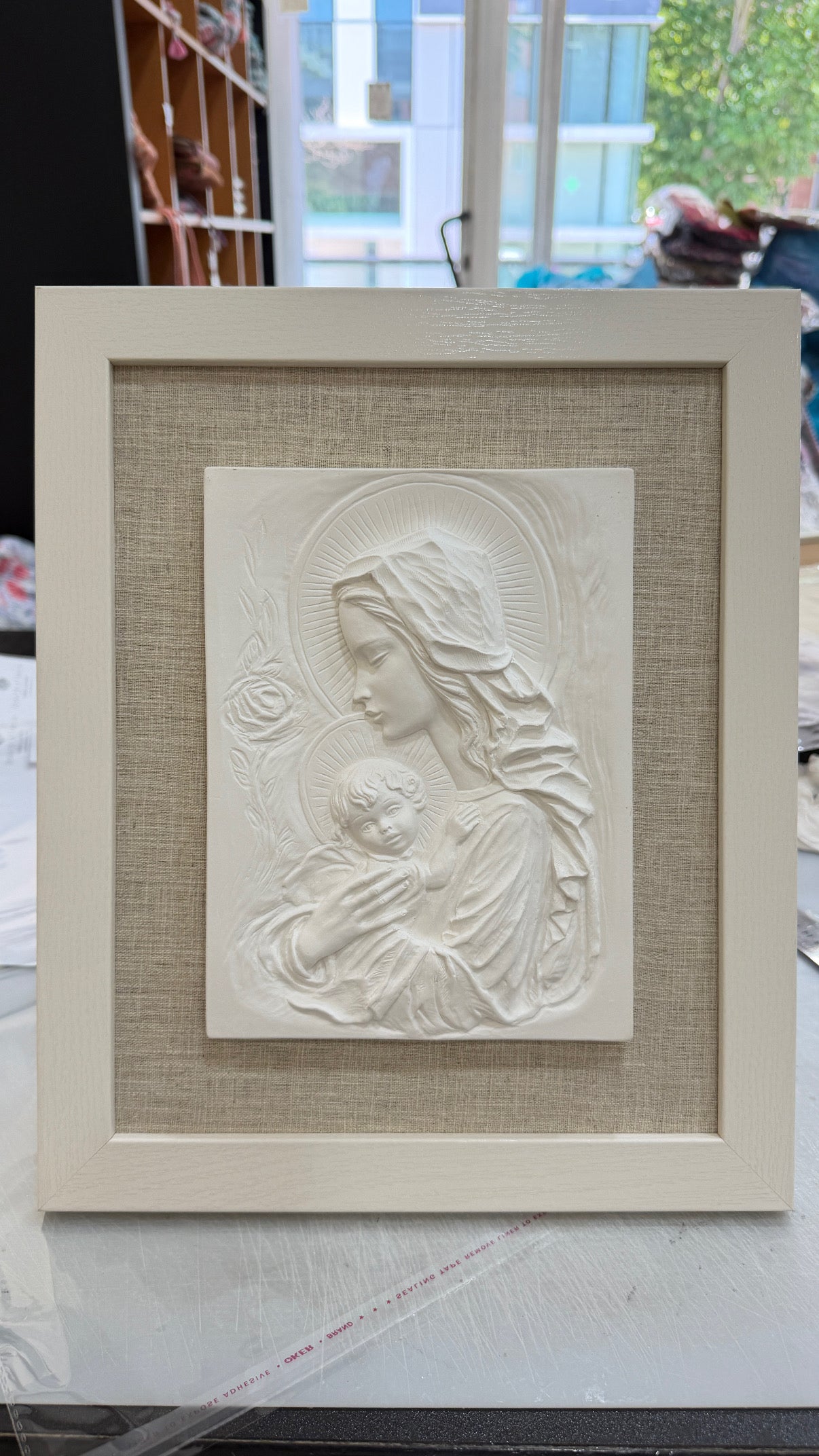 PRE-VENTA Cuadro Madre Protectora - BEIGE (Se enviará el miércoles 1 de julio) - SE ENVIARÁ EL LUNES 13 DE JULIO