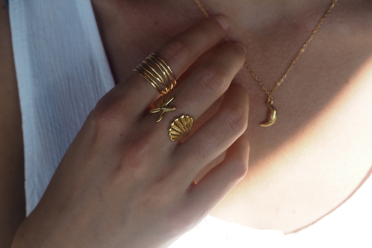 Anillo RAÍCES DORADO