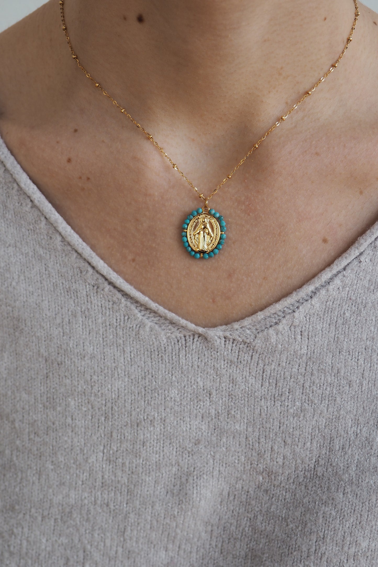 Collar VIRGEN VERDEAGUA