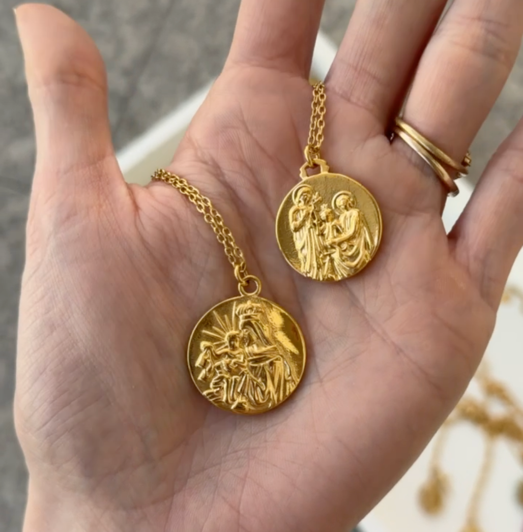 Collares