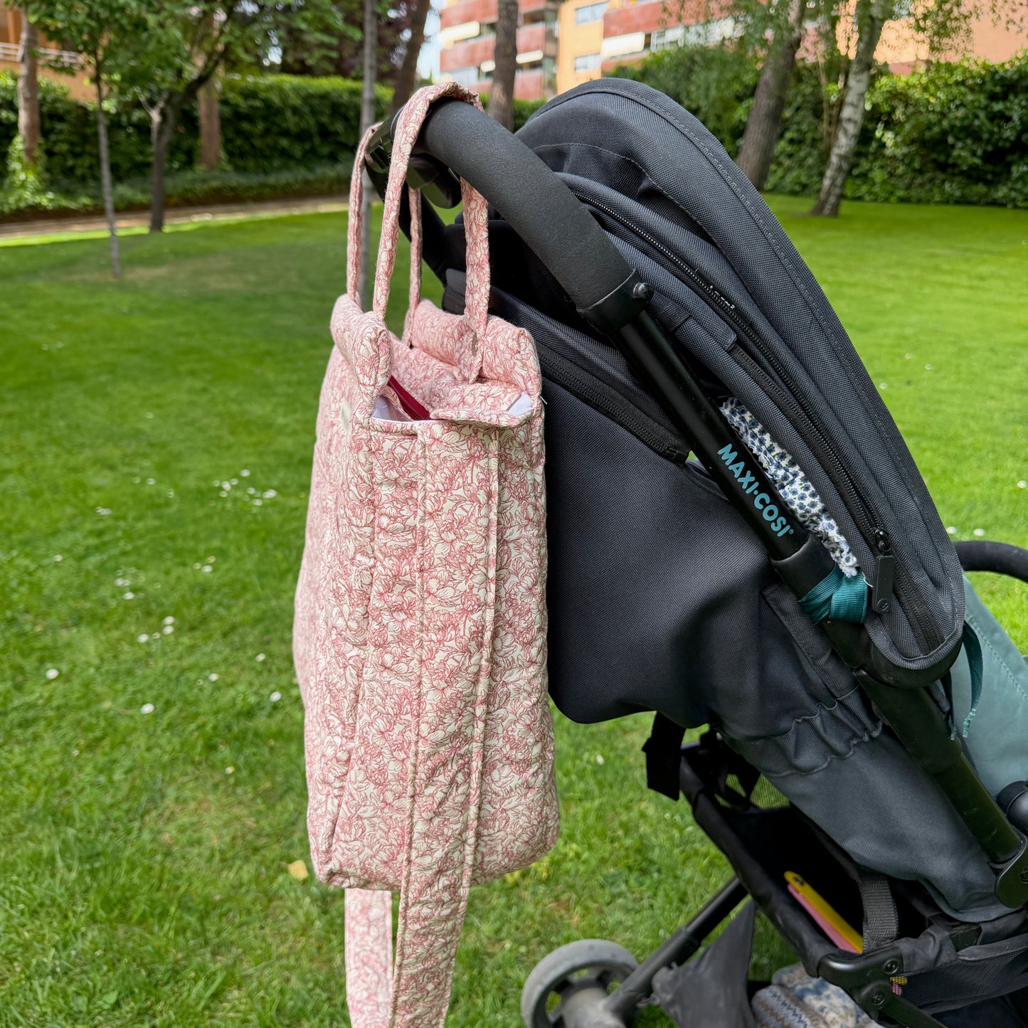 Bolso de carrito GRANDE FLORES ROJAS