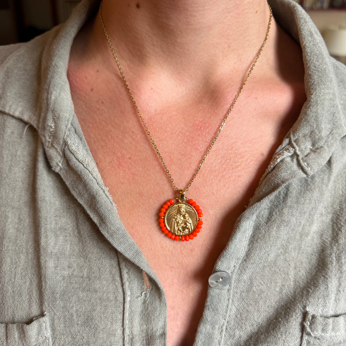 Collar VIRGEN DEL CARMEN NARANJA