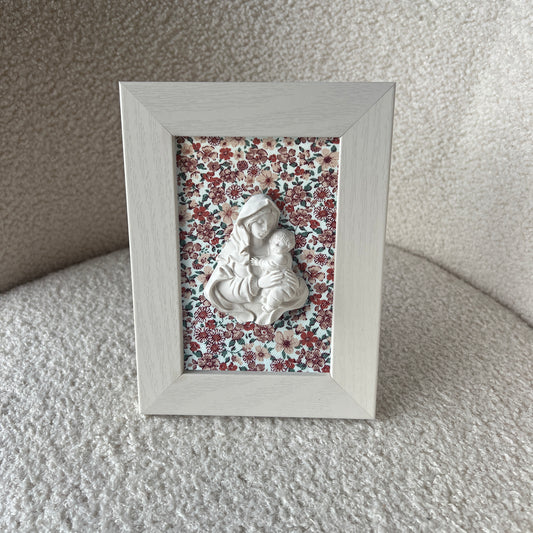 Cuadro Virgen de la Familia - Flores rosas (marco blanco)