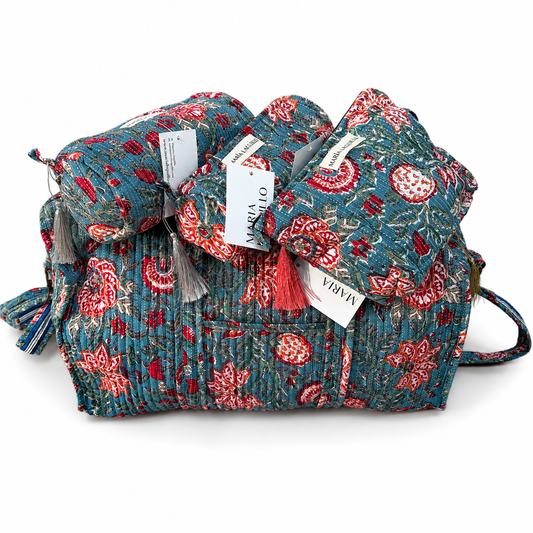 PACK BOLSO DE PLAYA CON 3 NECESERES LEELA