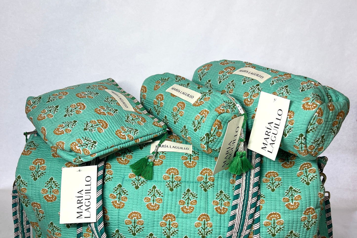 PACK NECESERES IMPERMEABLES PRIVI