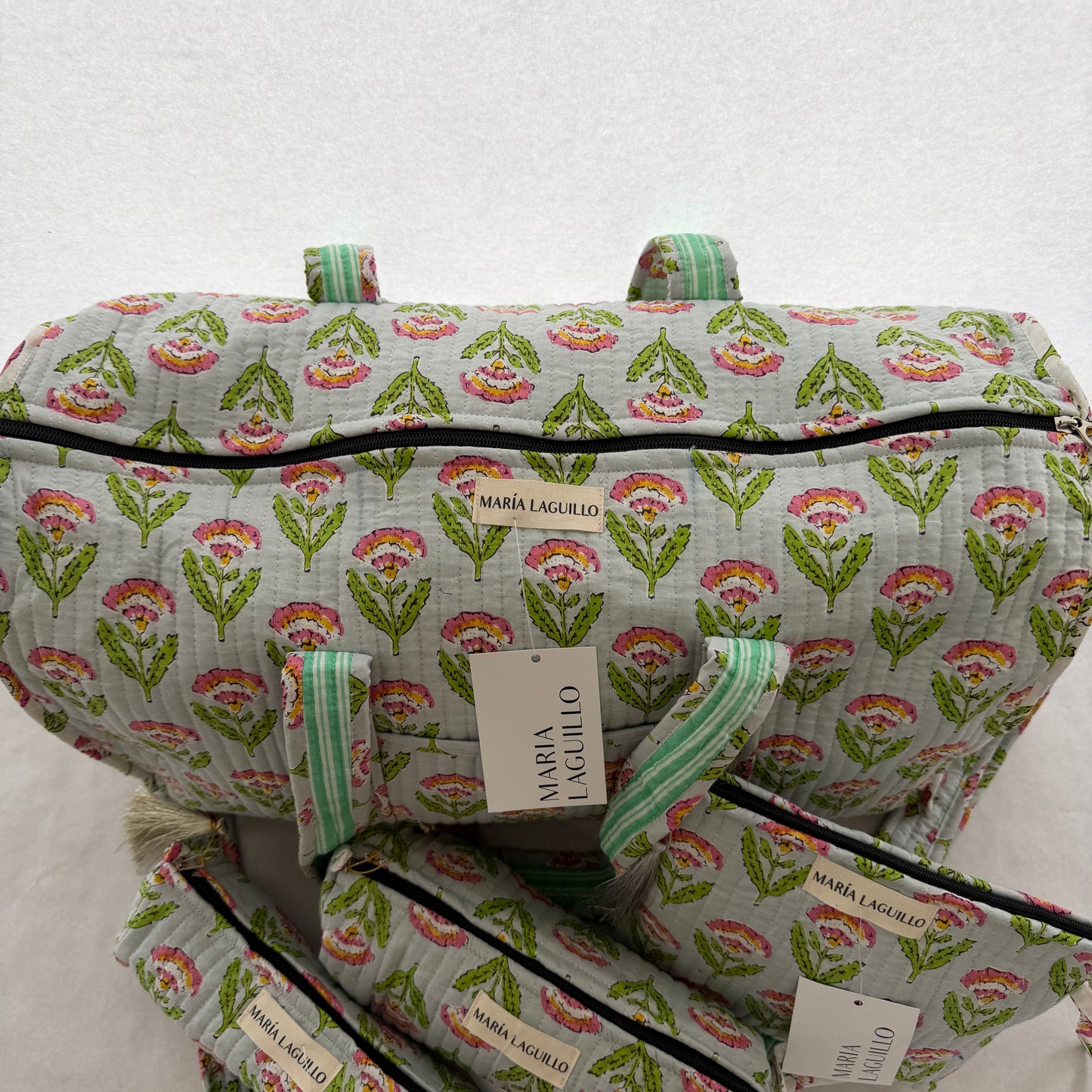 PACK BOLSO DE PLAYA CON 3 NECESERES TALI