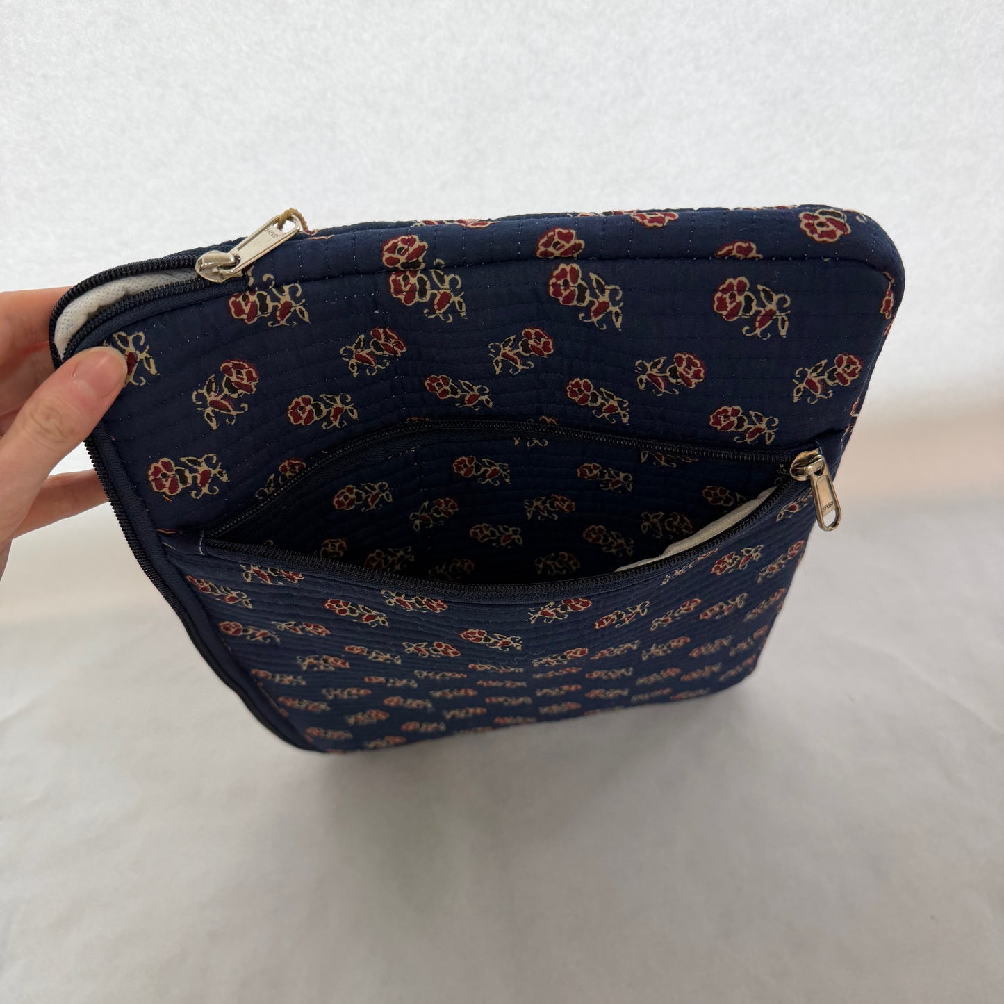 Funda de ordenador UPE