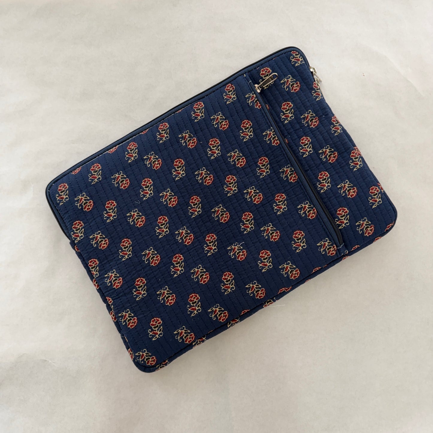 Funda de ordenador UPE