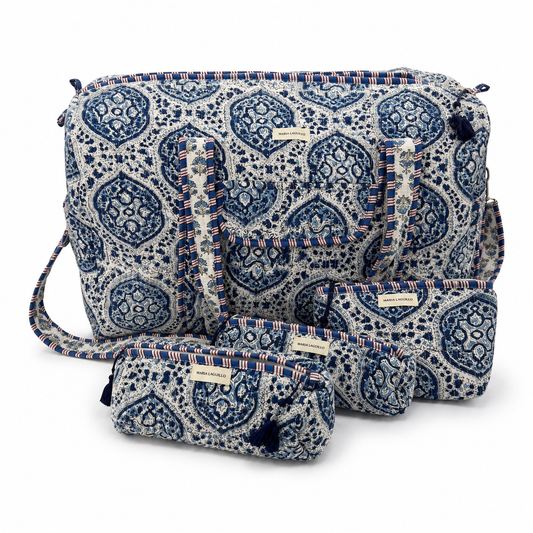 PACK BOLSO DE VIAJE Y NECESERES IMPERMEABLES GAADI