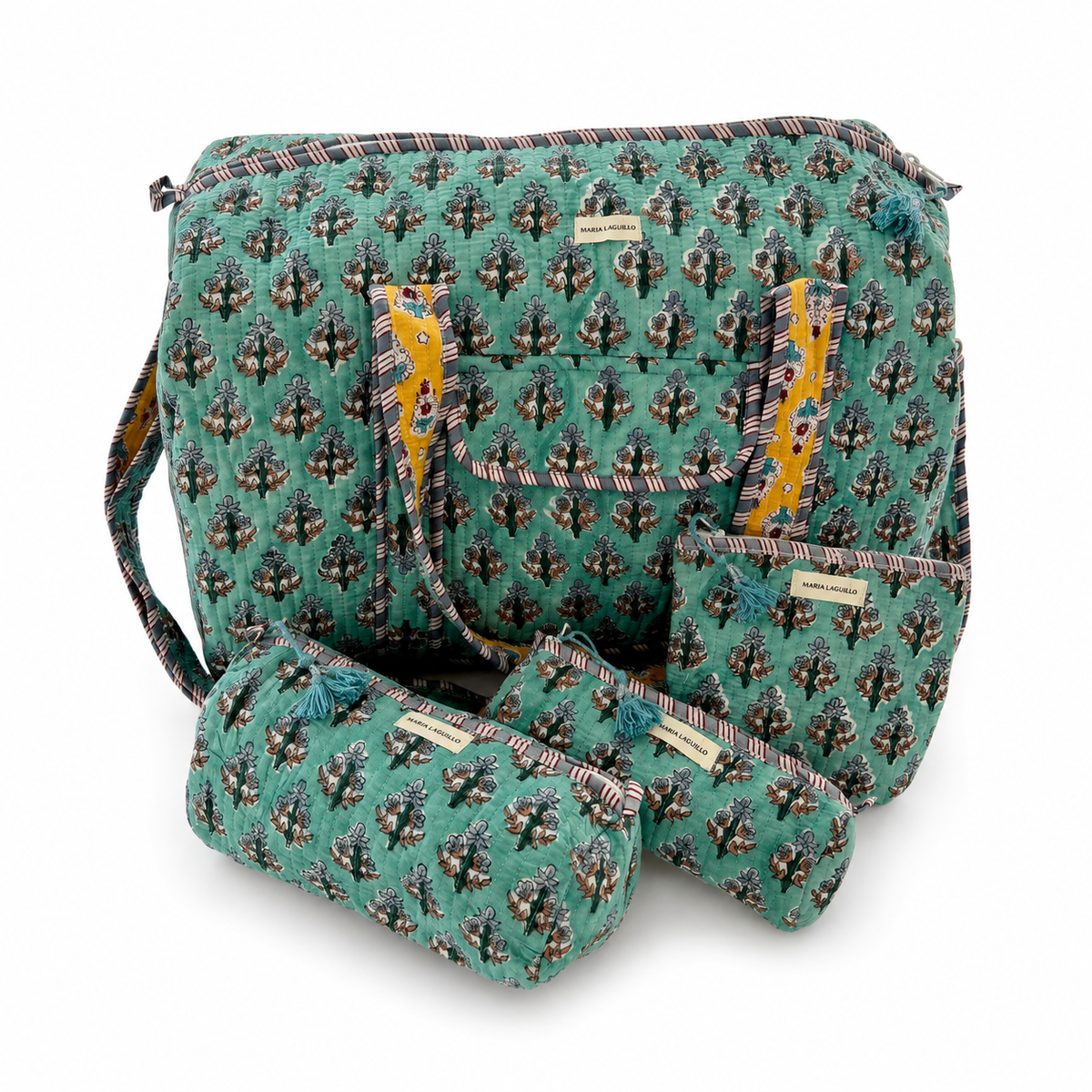 PACK BOLSO DE VIAJE Y NECESERES IMPERMEABLES SAPNA