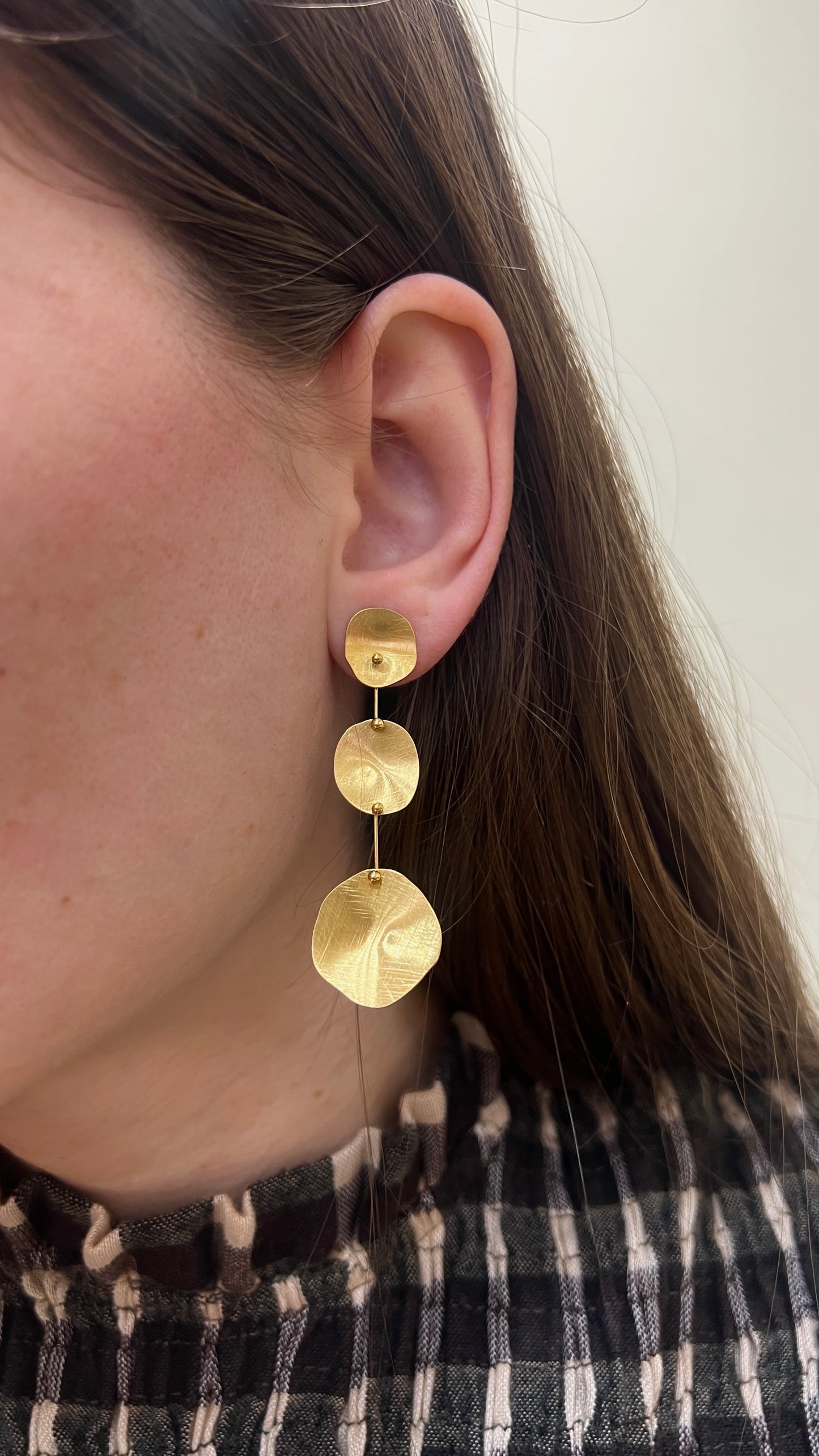 Pendientes CHAPITAS DORADO