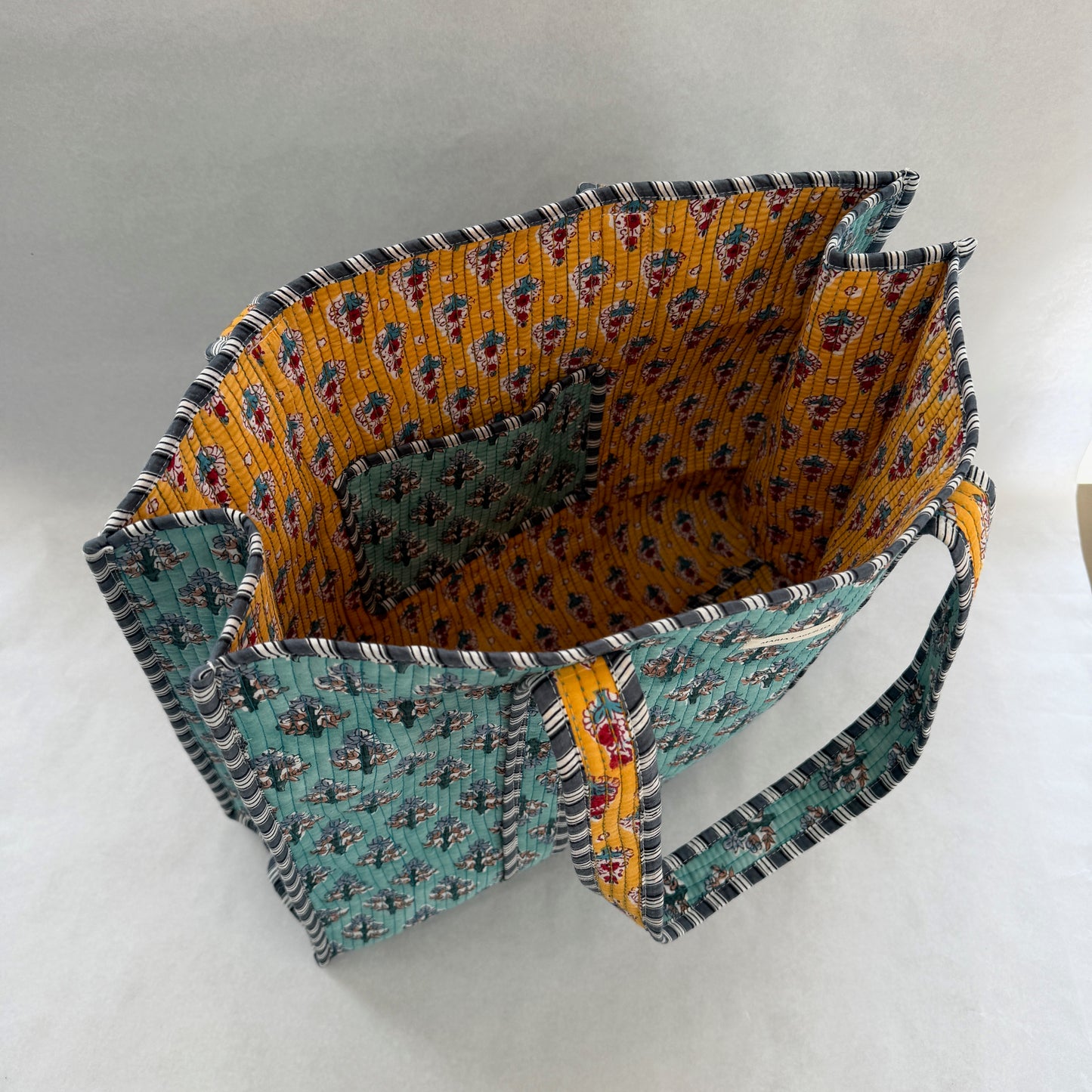 TOTE BAG REVERSIBLE SAPNA