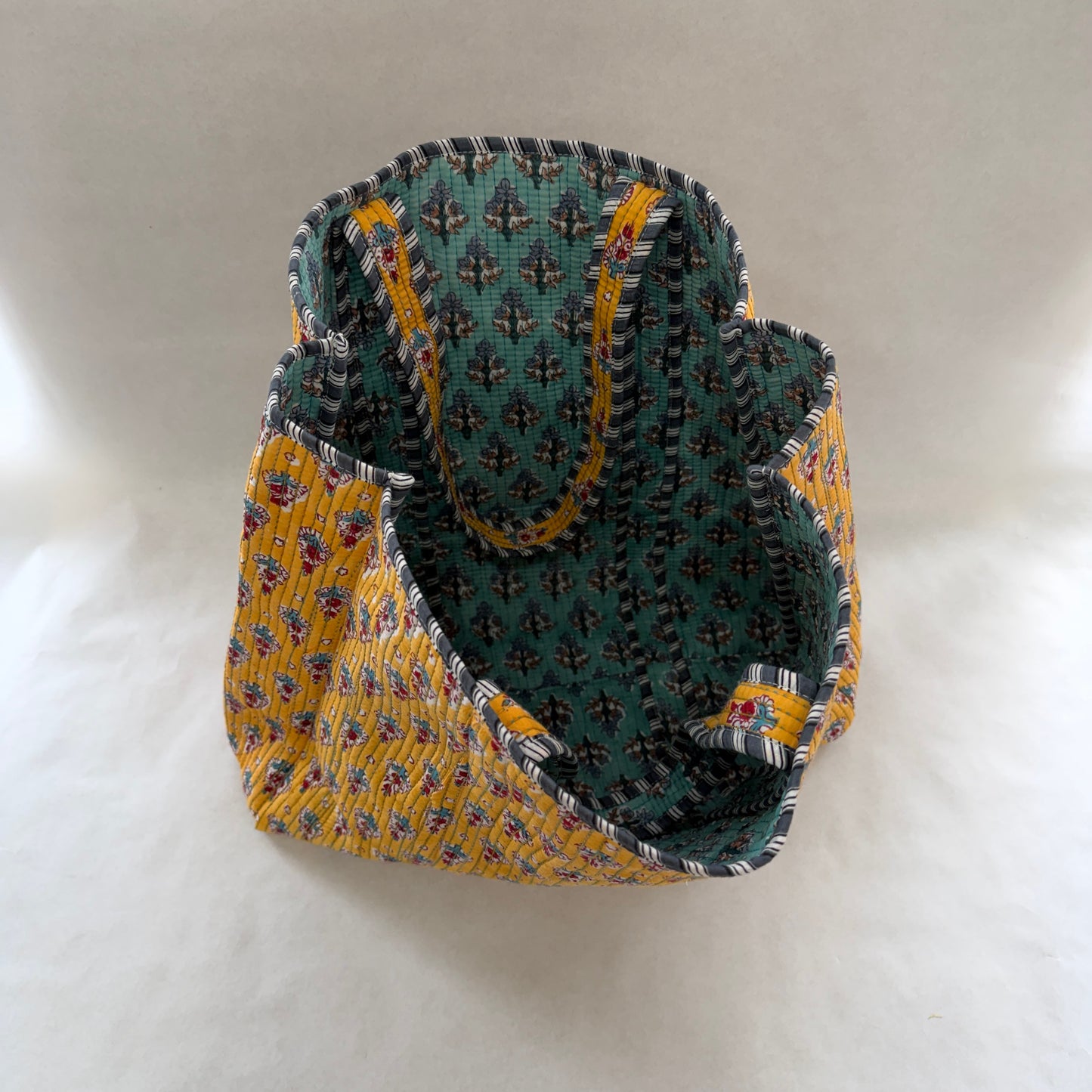 TOTE BAG REVERSIBLE SAPNA