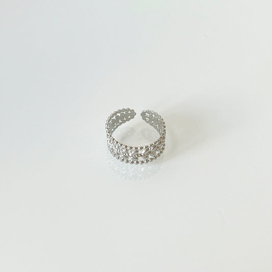 SILVER LEAVES Ring