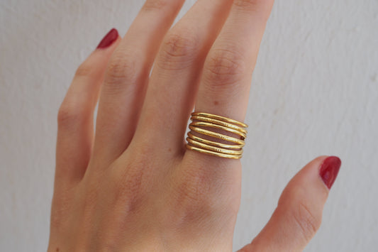 GOLDEN ROOTS Ring